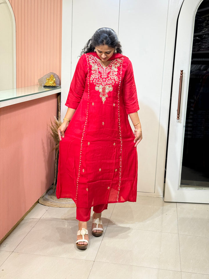 S Mul Chanderi 3 Pc Kurta Set | Semi Party Wear (New Arrivals )| R116