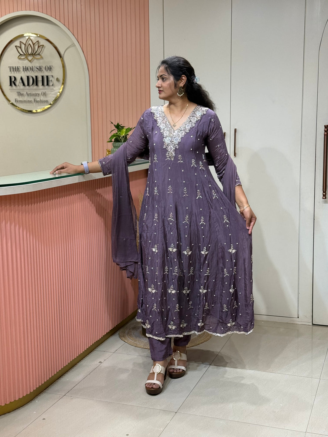 Pure Chinon Collection with Handwork | R177