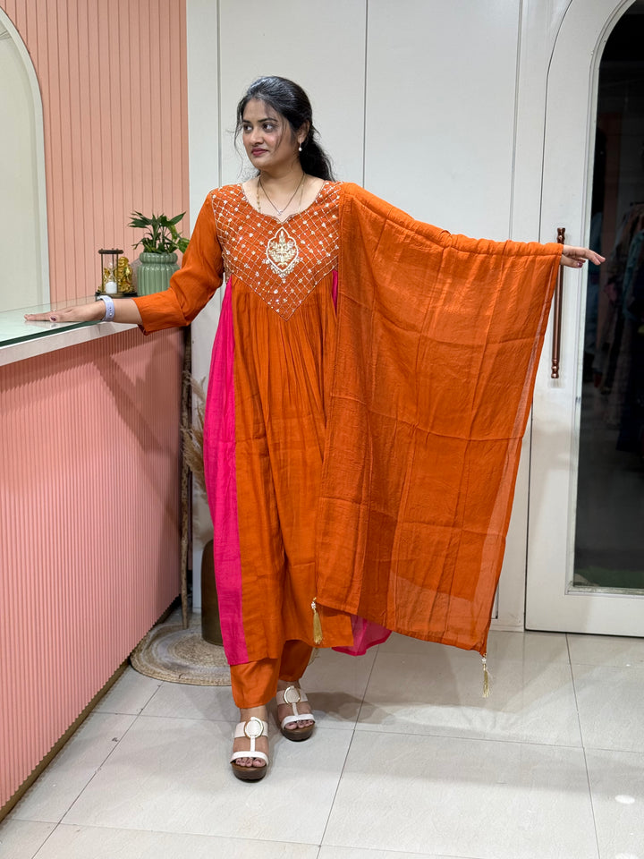 Coral Mul Chanderi with Cut Dana Work | R206