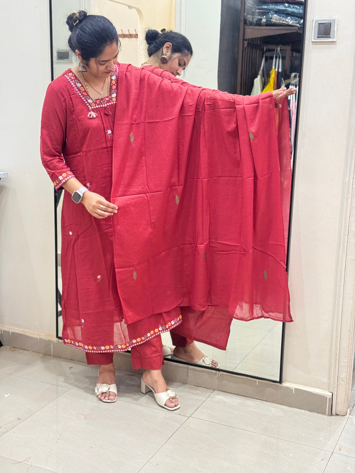 Soft Mul Cotton 3 Pcs Kurta Set | R122