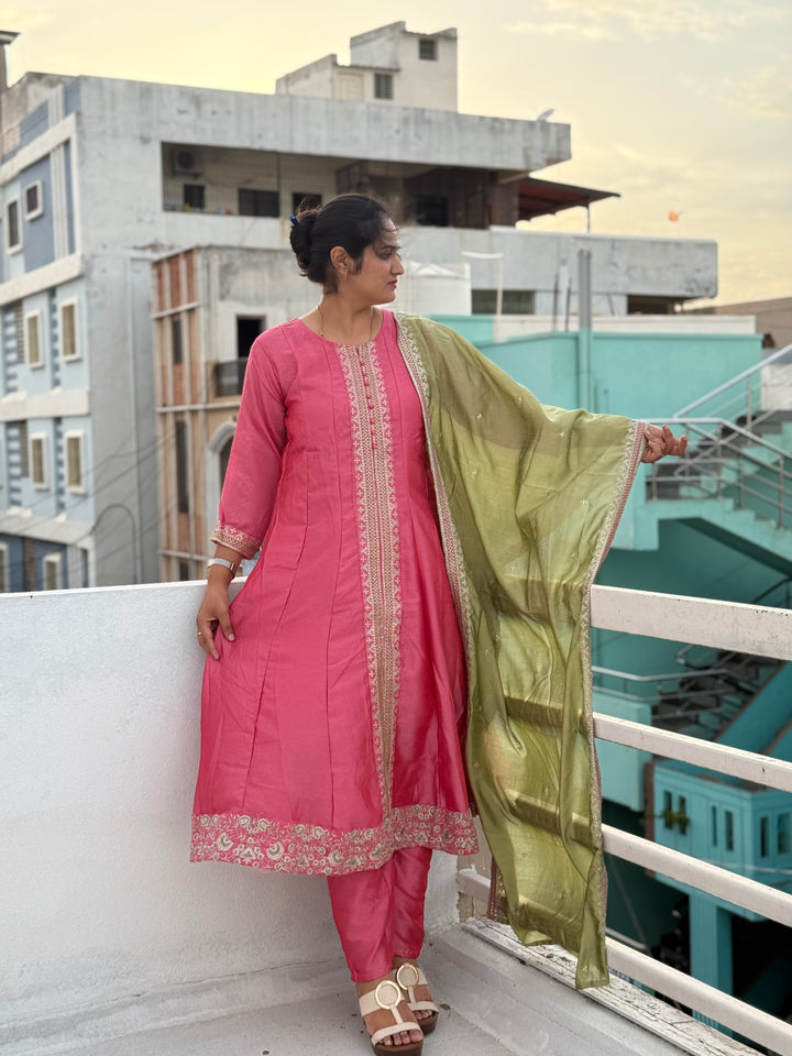 Vichitra Fabric Collection With Elegant Designer Look | RADHE60