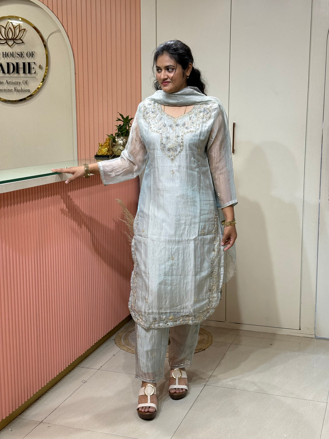 𝗛𝗲𝗮𝘃𝘆 𝗛𝗮𝗻𝗱 𝗘𝗺𝗯𝗿𝗼𝗶𝗱𝗲𝗿𝗲𝗱 𝗖𝗿𝘂𝘀𝗵 𝗧𝗶𝘀𝘀𝘂𝗲 𝗦𝘂𝗶𝘁 𝗔𝗿𝗿𝗶𝘃𝗲𝗱 | R148
