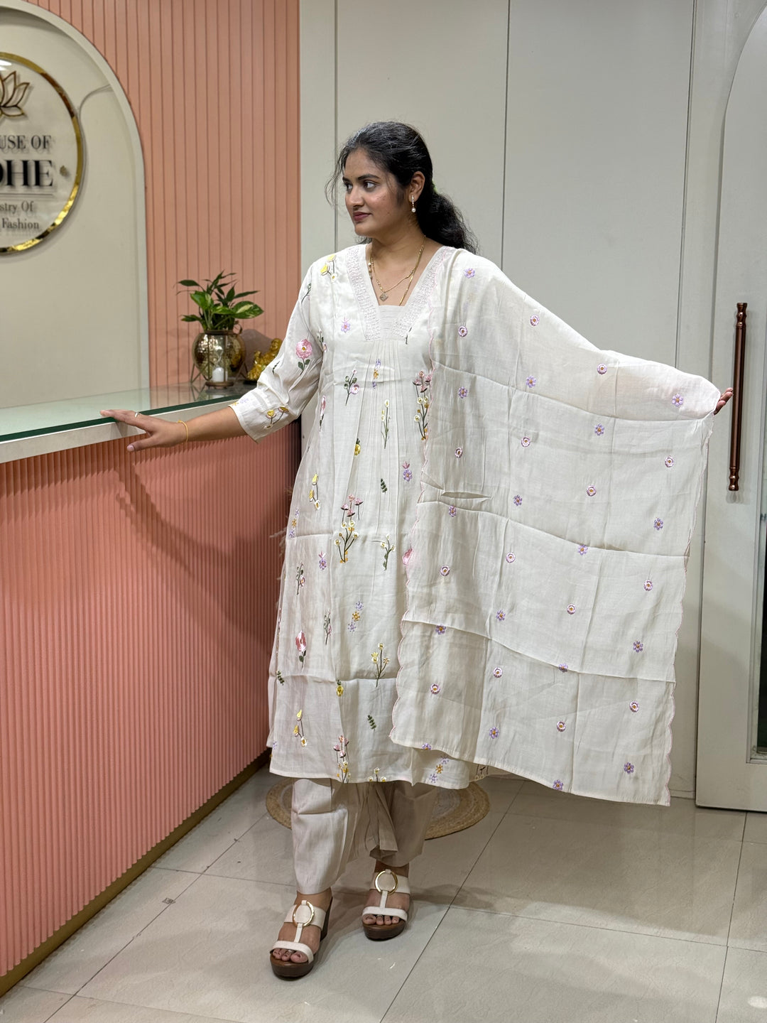Mul Chanderi with Beautiful Embroidery work(Cotton Lining )| R179