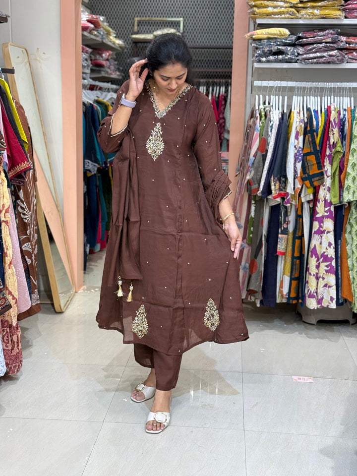 Mul Chanderi Silk 3 Pc Kurta Set | Party Wear| R138