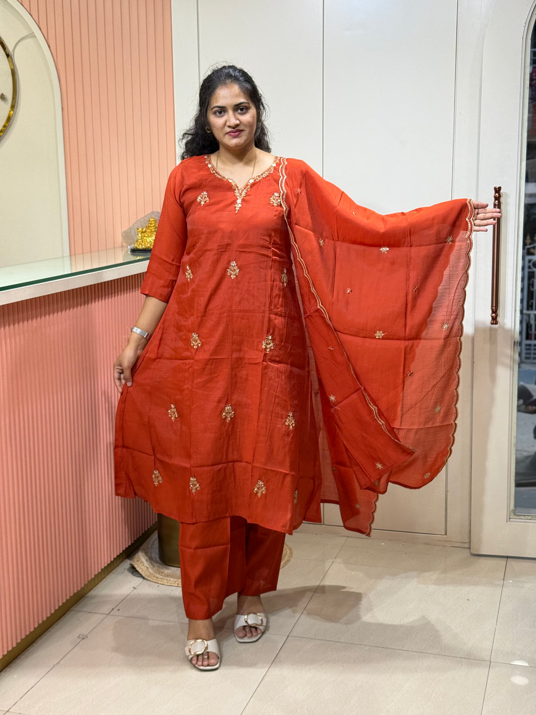 S Mul Chanderi 3 Pc Kurta Set | Semi Party Wear (New Arrivals )with Cotton Lining | R138