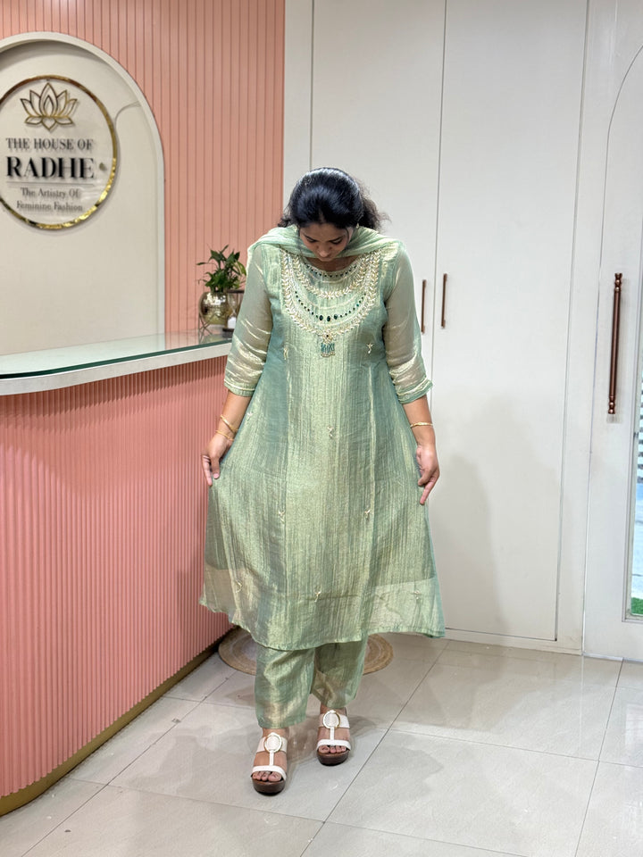 Shimmer Crush Tissue Fabric (salsa) with Jewellery-Style Neck Handwork 𝗦𝘂𝗶𝘁 𝗔𝗿𝗿𝗶𝘃𝗲𝗱 | R148