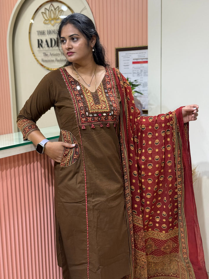 Cotton Patch work Collection with A Line Pattern | R230