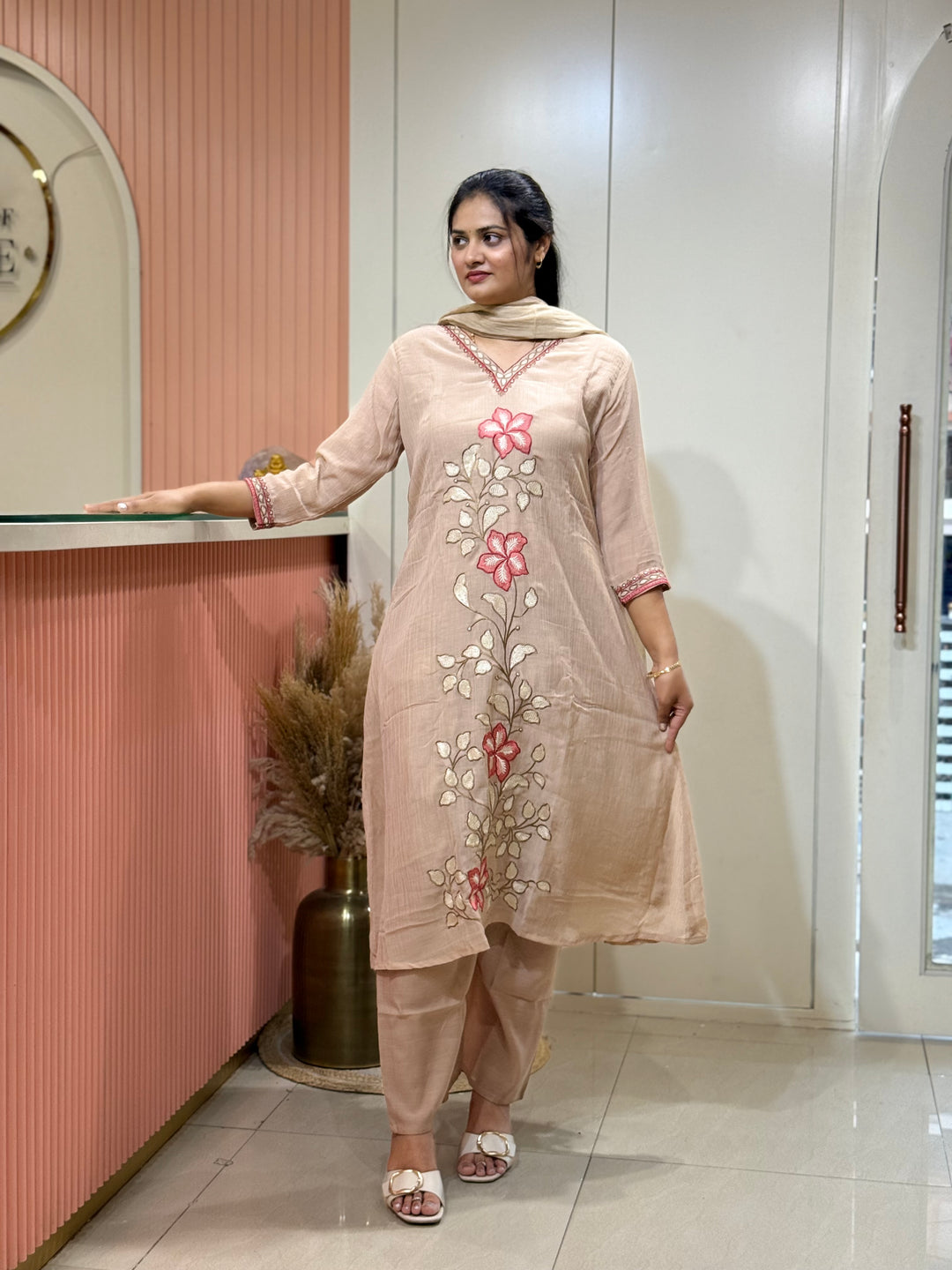 Crush Mul Chanderi Collection With Zari Border Dupatta | R207