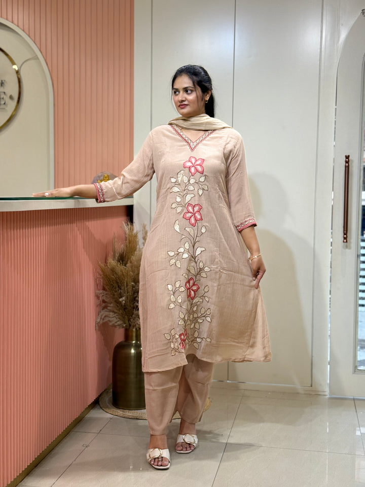 Crush Mul Chanderi Collection With Zari Border Dupatta | R207