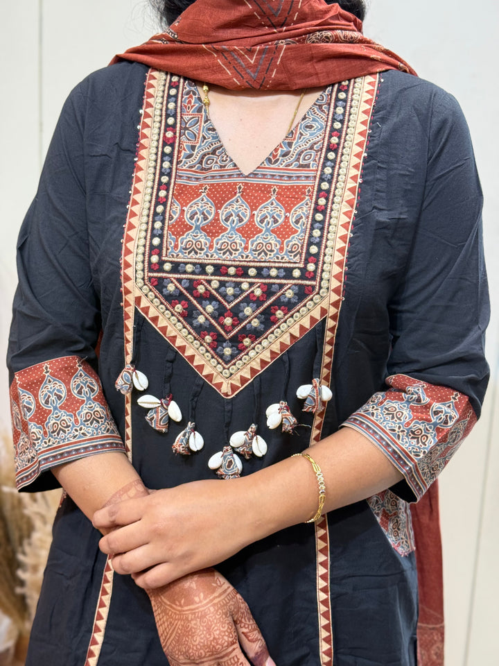 Cotton Yoke Pattern Collection &amp; Pocket Patch | R173