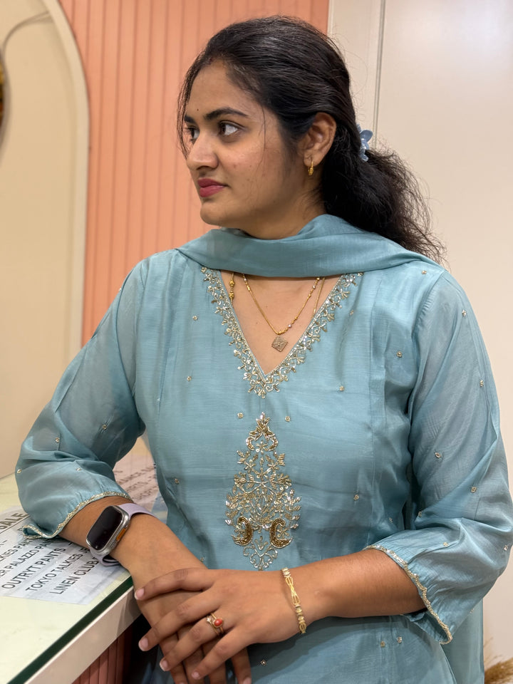 Mul Chanderi Silk 3 Pc Kurta Set | Party Wear| R138