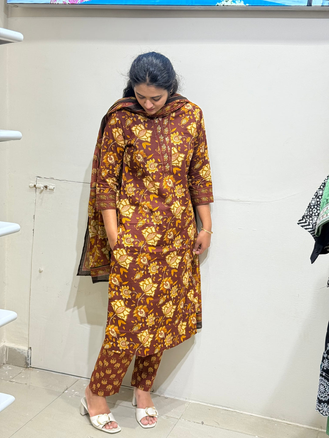 Pure 60-60 Cotton Premium Printed Collection | R164