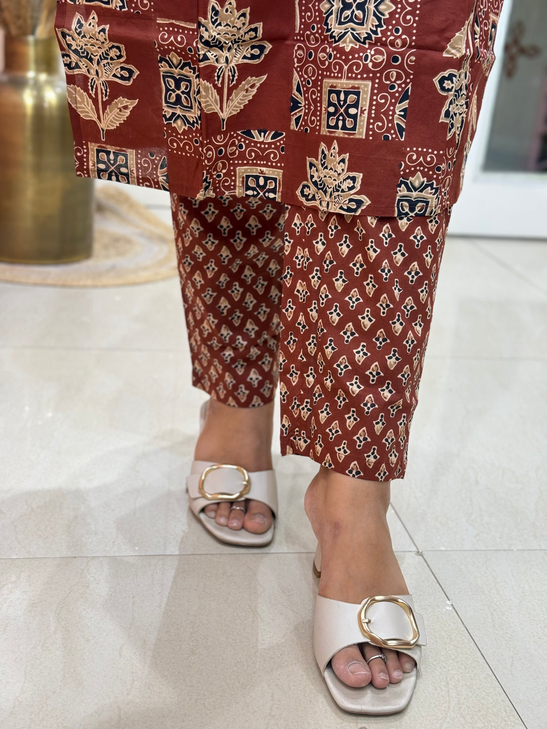 Pure 60-60 Cotton Premium Printed Collection | R164