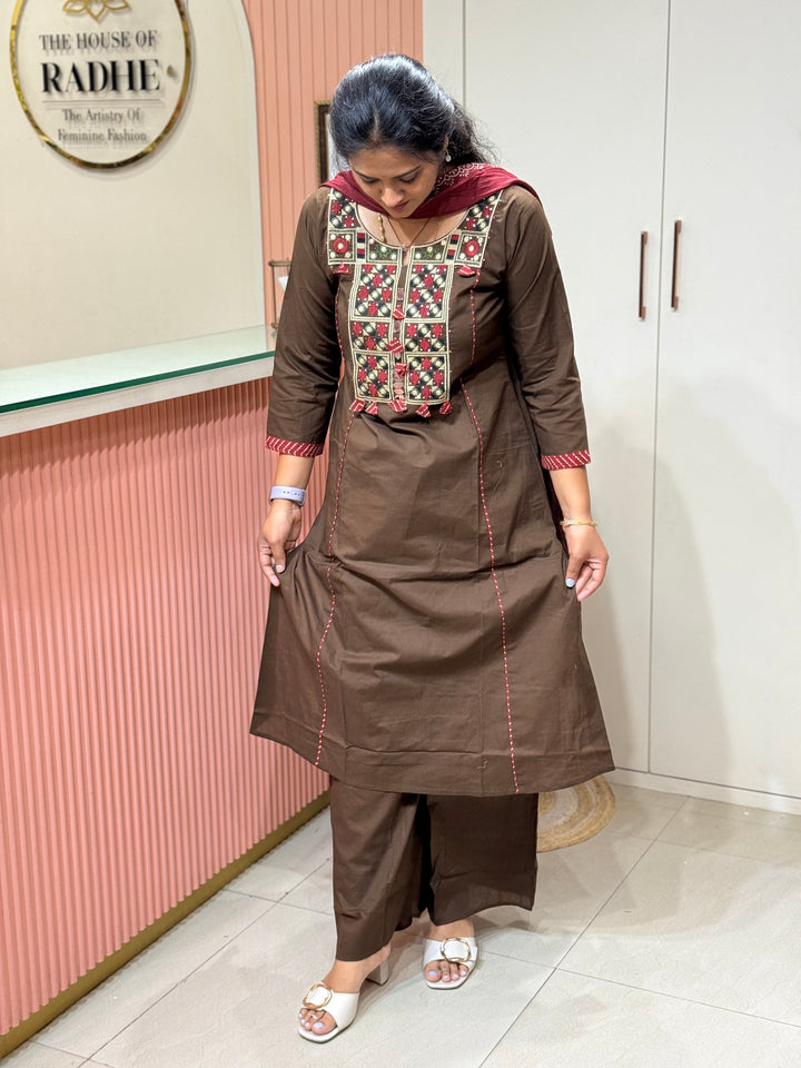 Cotton Patch work Collection with A Line Pattern | R230