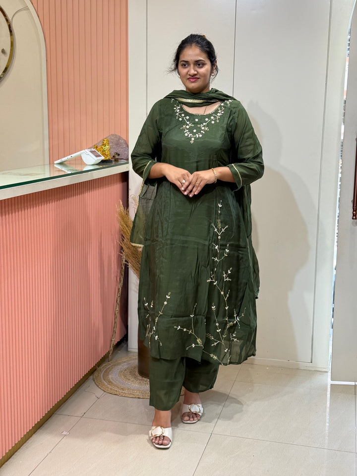 S Mul Chanderi 3 Pc Suit Collection Semi Party Wear | R138