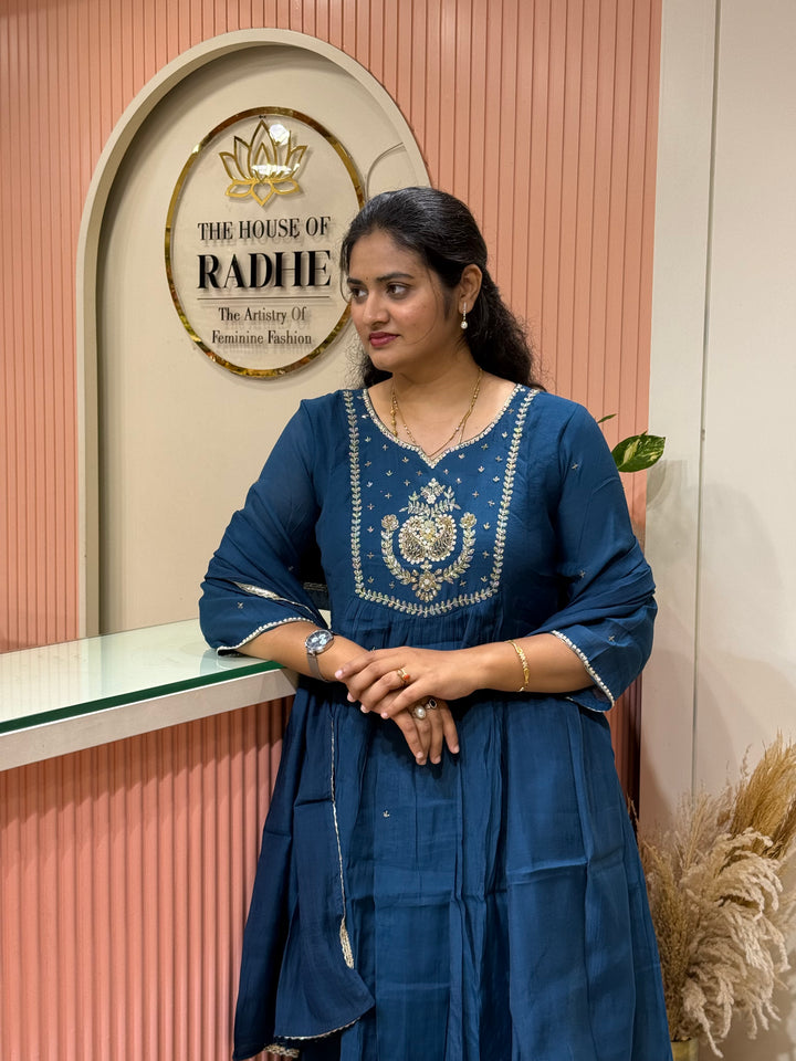Coral Mul Chanderi with Cut Dana Work | R209
