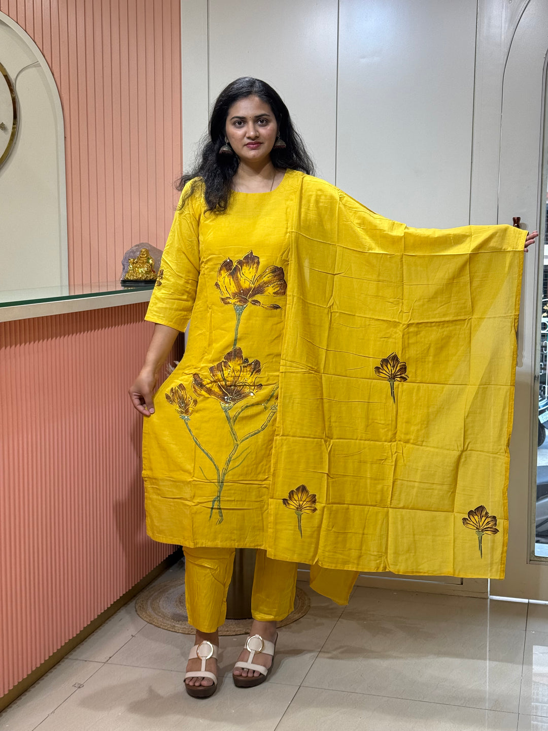 Brush Paint Mul Chanderi Collection With Cutdana Work | R209