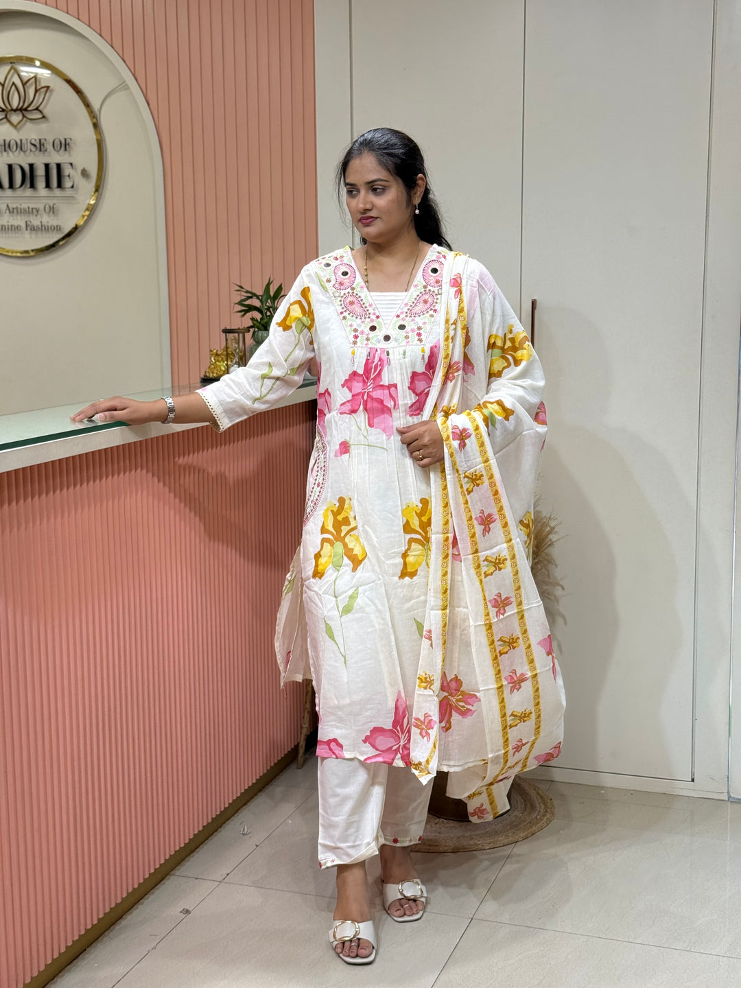 Pure Mul cotton with Real Mirror Work ( Both Sides Pocket Available)(Cotton Lining) | R189
