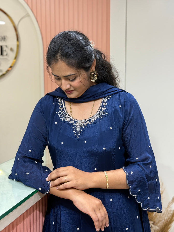 Pure Chinon Handwork Collection | R177