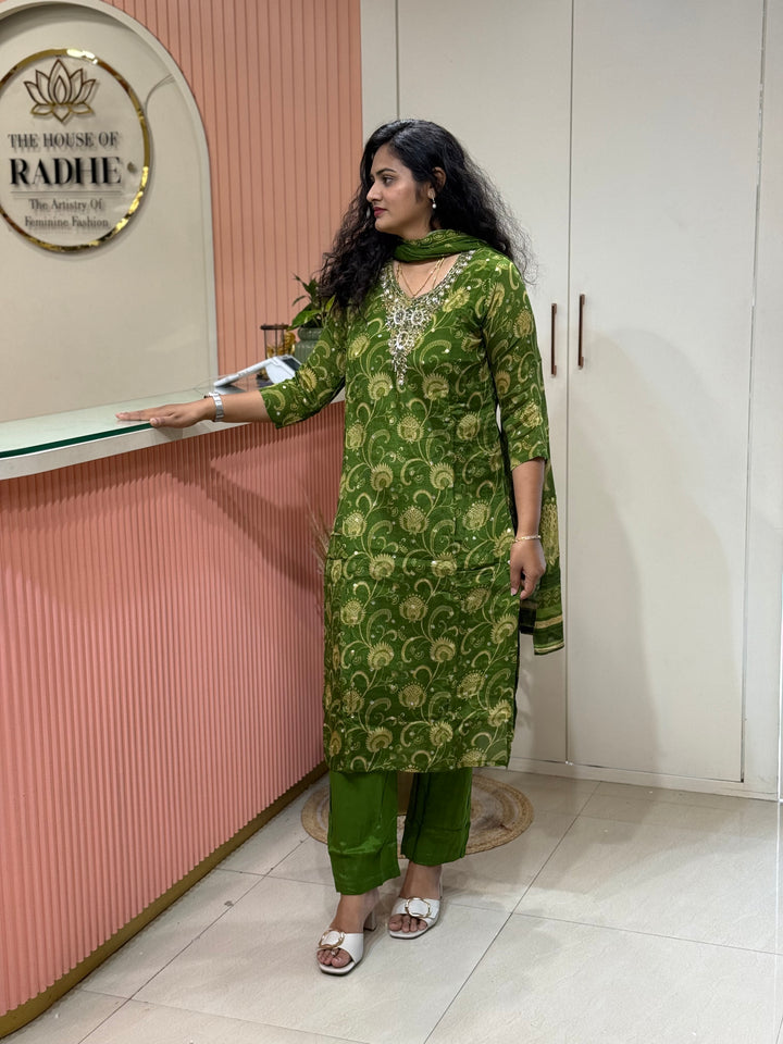 Pure Chinon Collection with Handwork(Cotton Lining )| R217