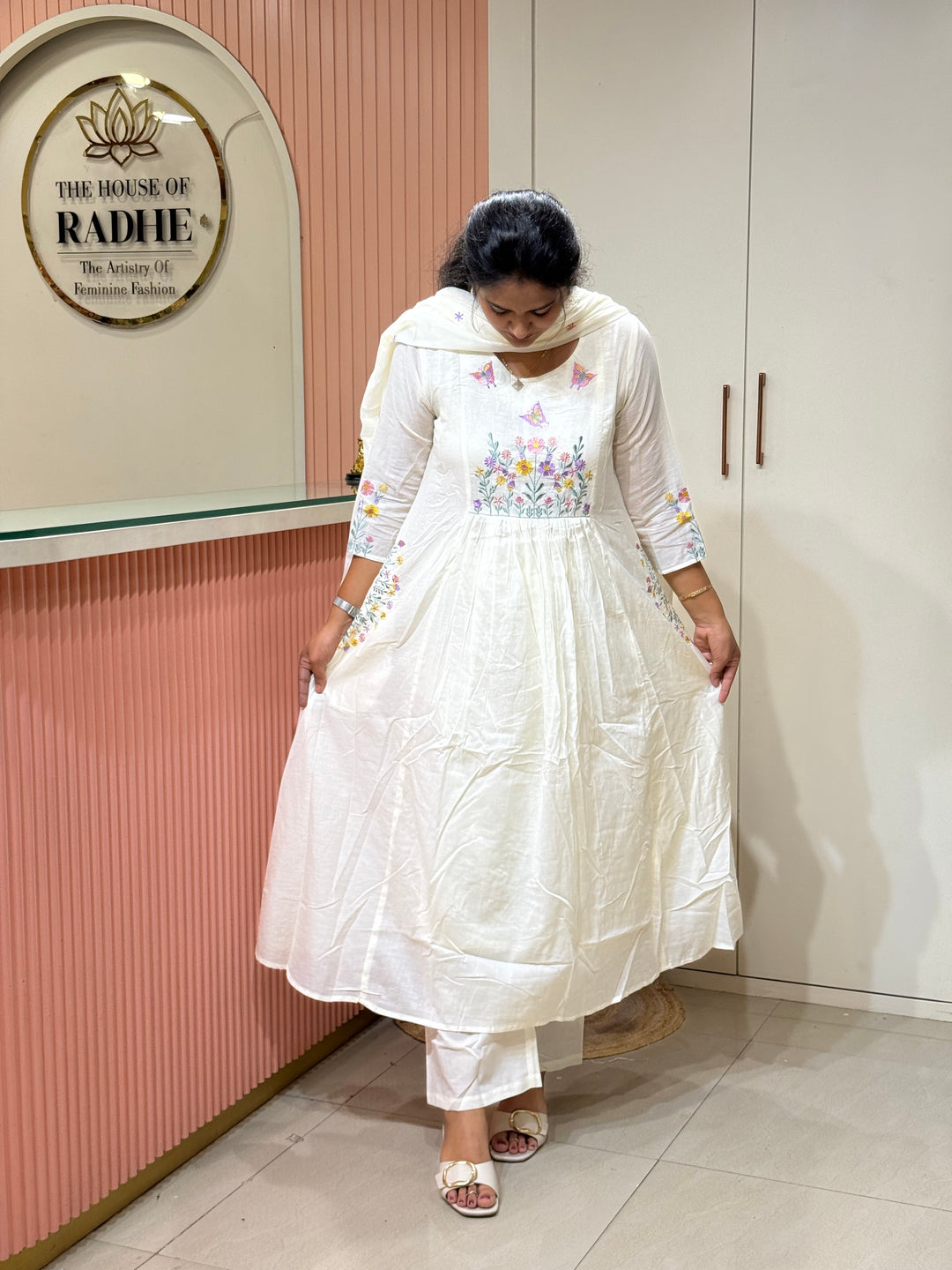 Pure Mul Cotton with embroidery Work (Pockets Available Both Sides)| R190