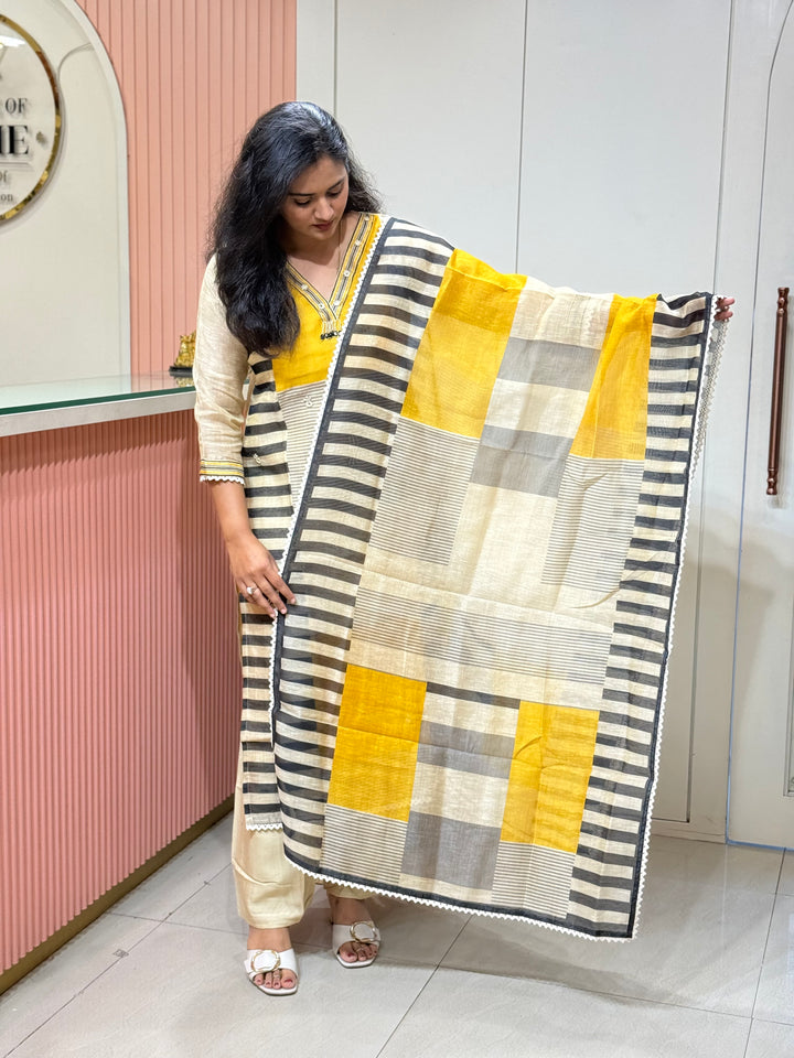 Luxury Pure Linen Collection – Kantha Stitch &amp; Knot Work | R154