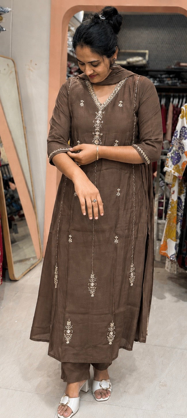 S Mul Chanderi 3 Pc Kurta Set | Semi Party Wear |  R138