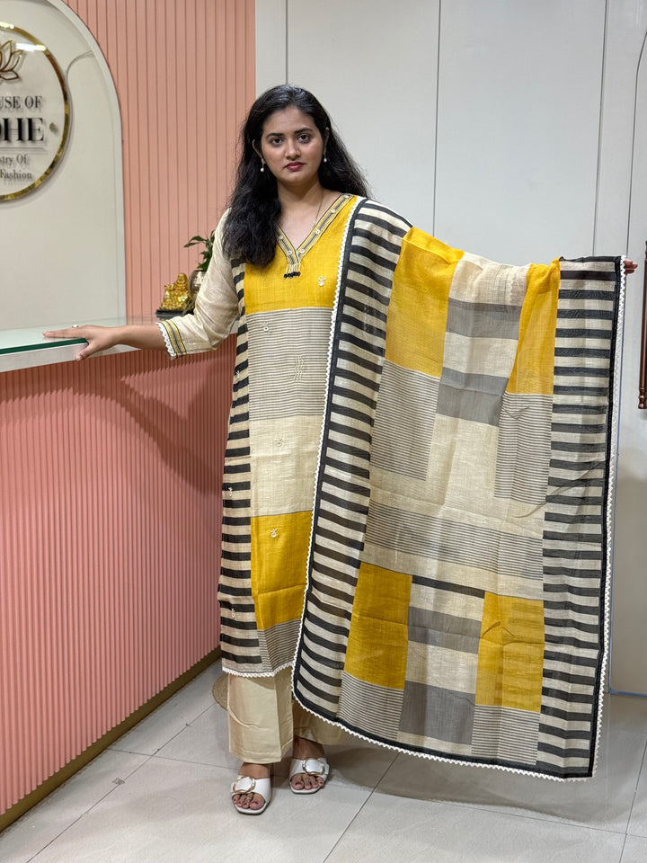 Luxury Pure Linen Collection – Kantha Stitch &amp; Knot Work | R154