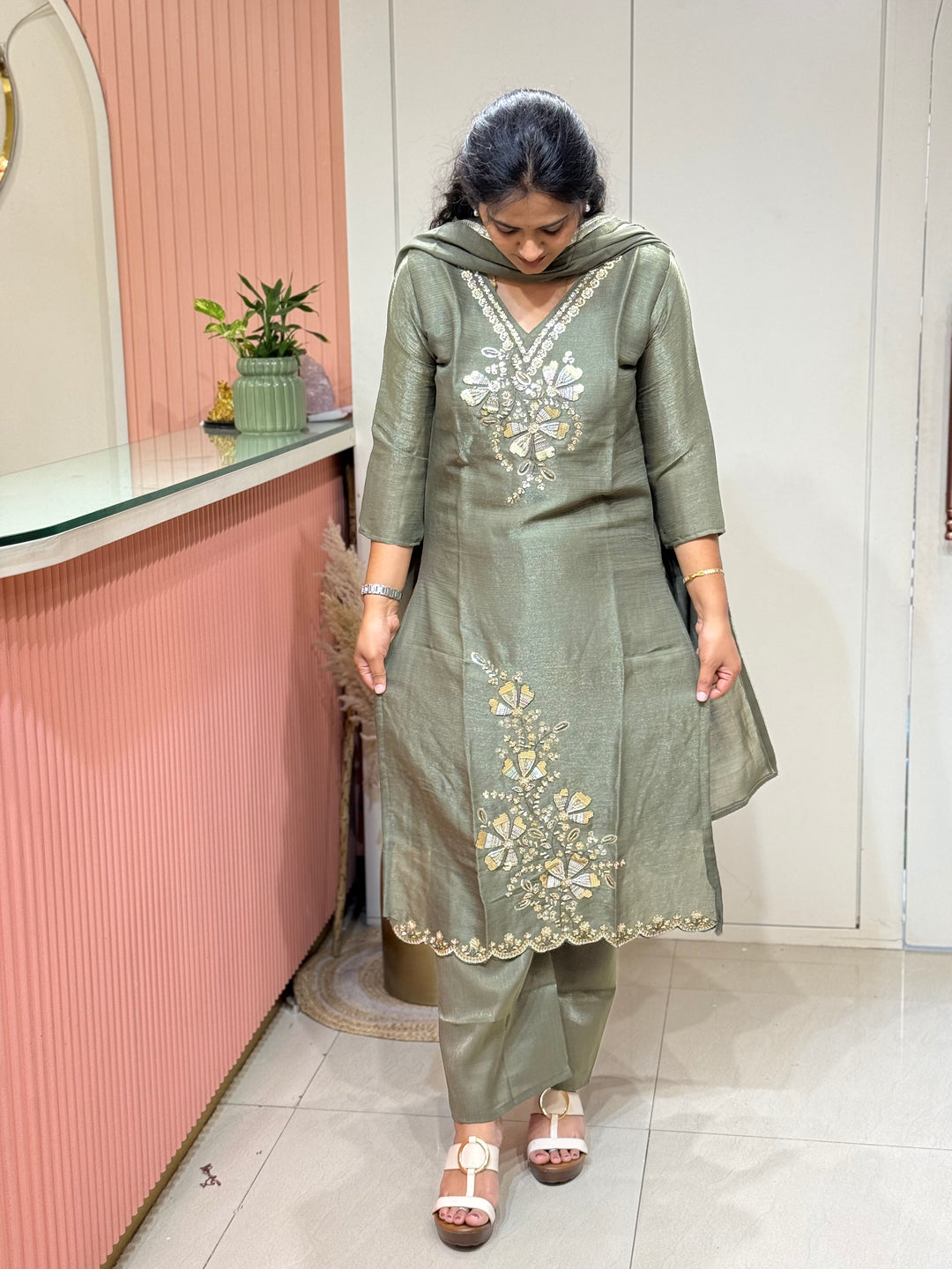 Roman Glass Fabric with beautiful work| R116