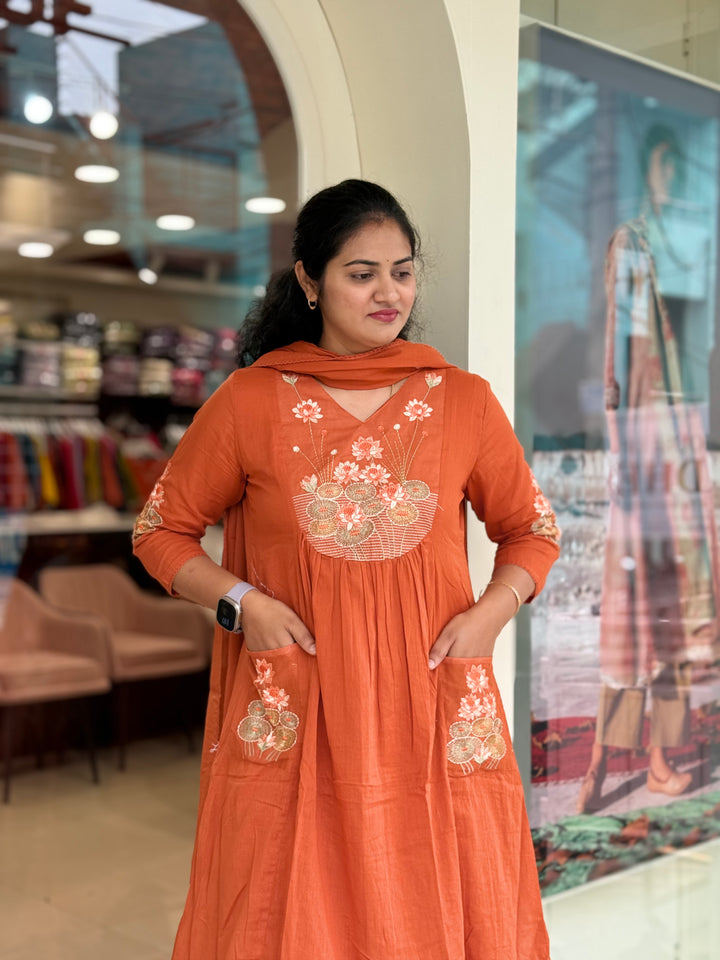 Mul Cotton with front Pockets (Cotton Lining )| R168