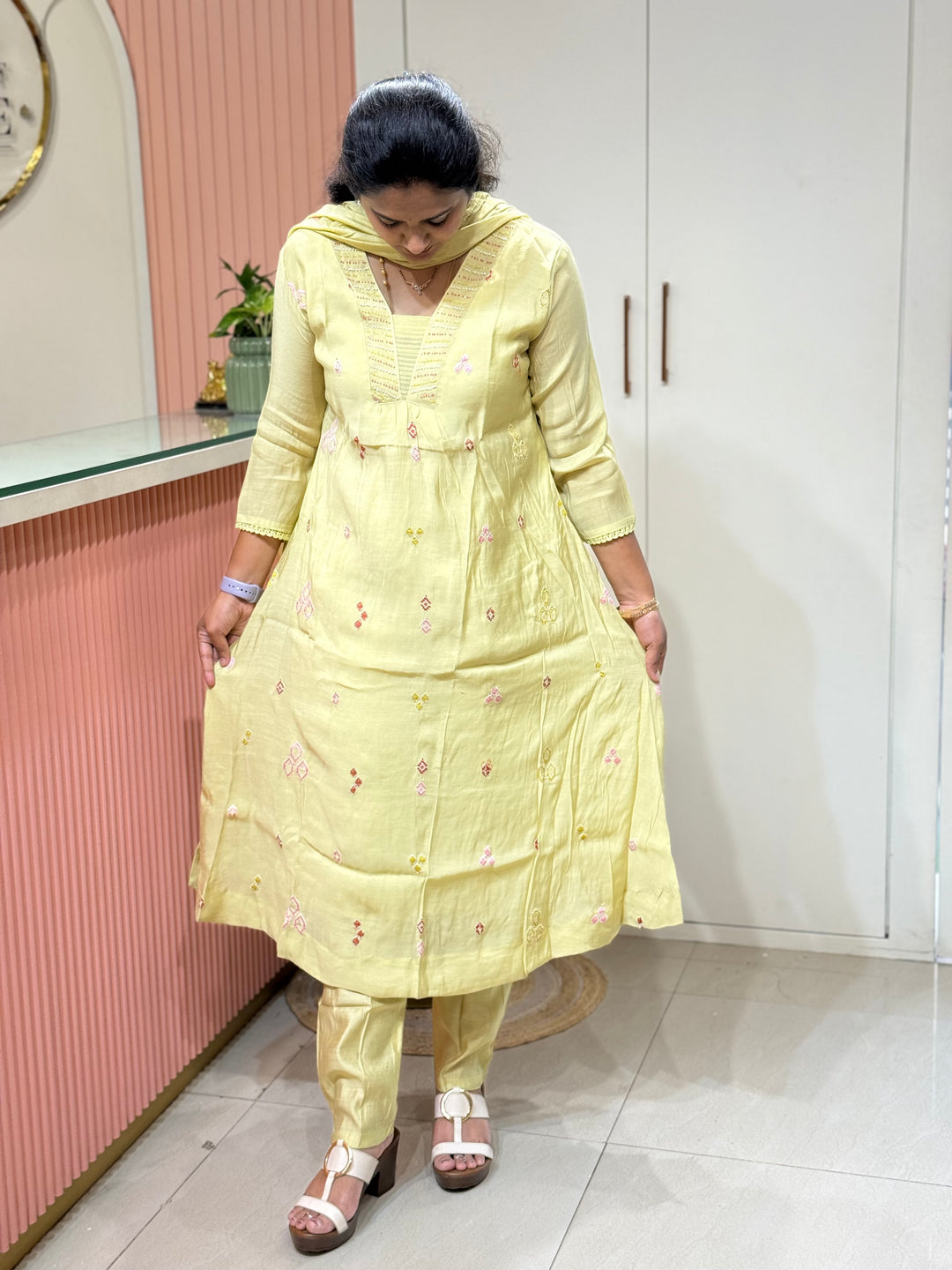 Mul Chanderi Collection with Embroidery work (Cotton Lining)| R204