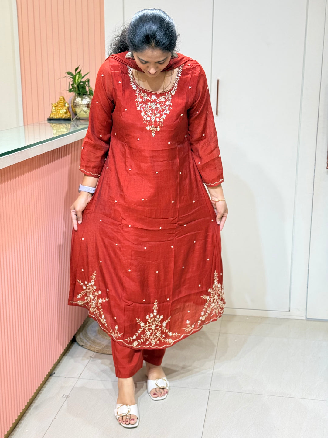 Coral Mul Chanderi with Cut Dana Work | R206