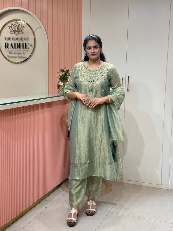 Shimmer Crush Tissue Fabric (salsa) with Jewellery-Style Neck Handwork 𝗦𝘂𝗶𝘁 𝗔𝗿𝗿𝗶𝘃𝗲𝗱 | R148