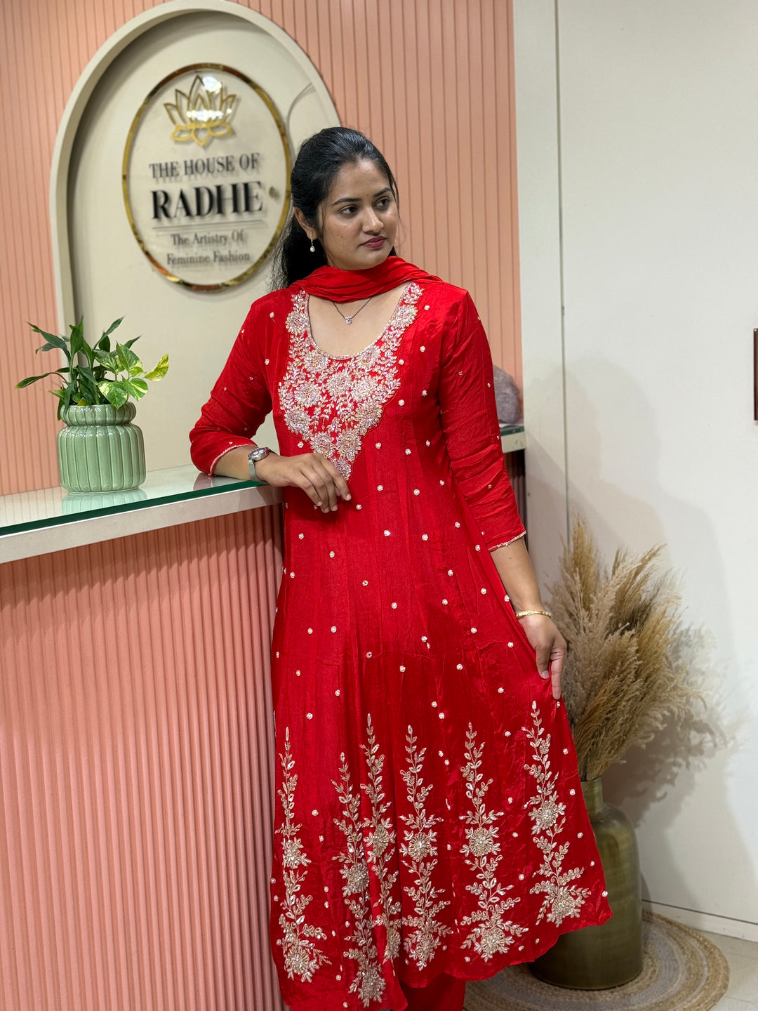 Pure Chinon Collection with Handwork | R177