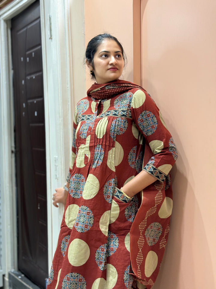 Pure 60-60 Cotton 3 Pc Collection With Polka Dot Palazzo| R182