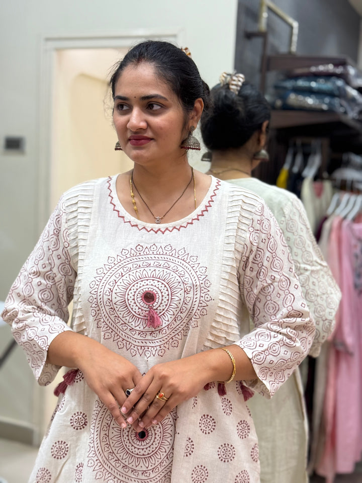 Stunning Everyday Edit – 2 Pc Kurta Sets | R128