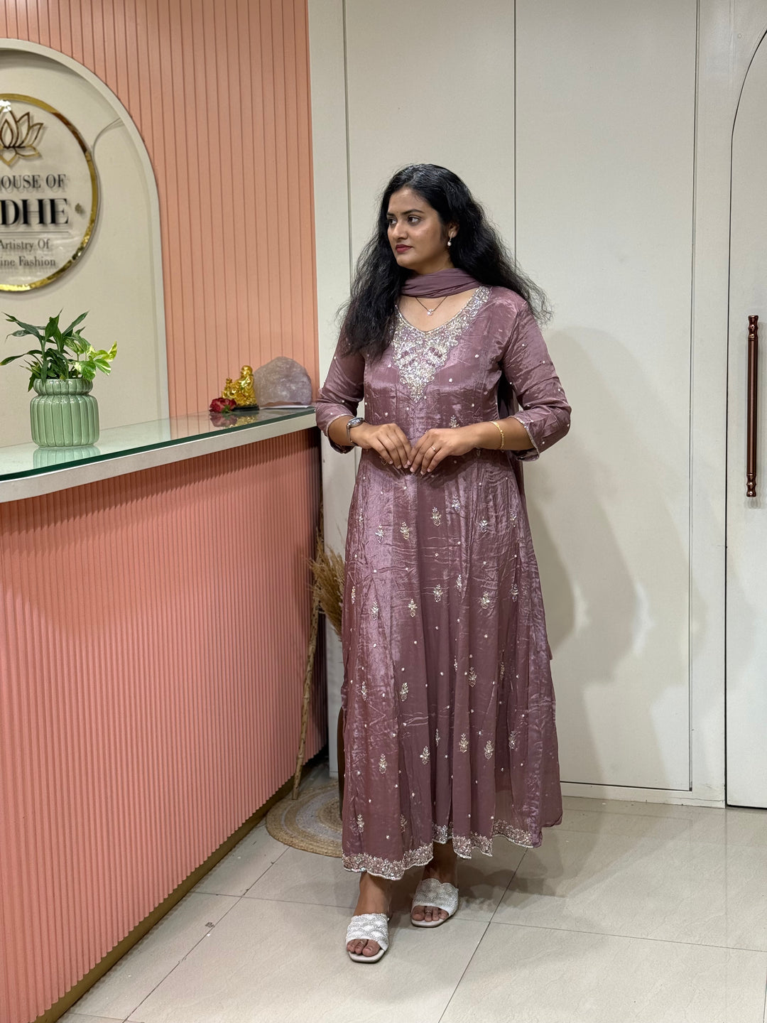 Pure Chinon Collection with Handwork | R177