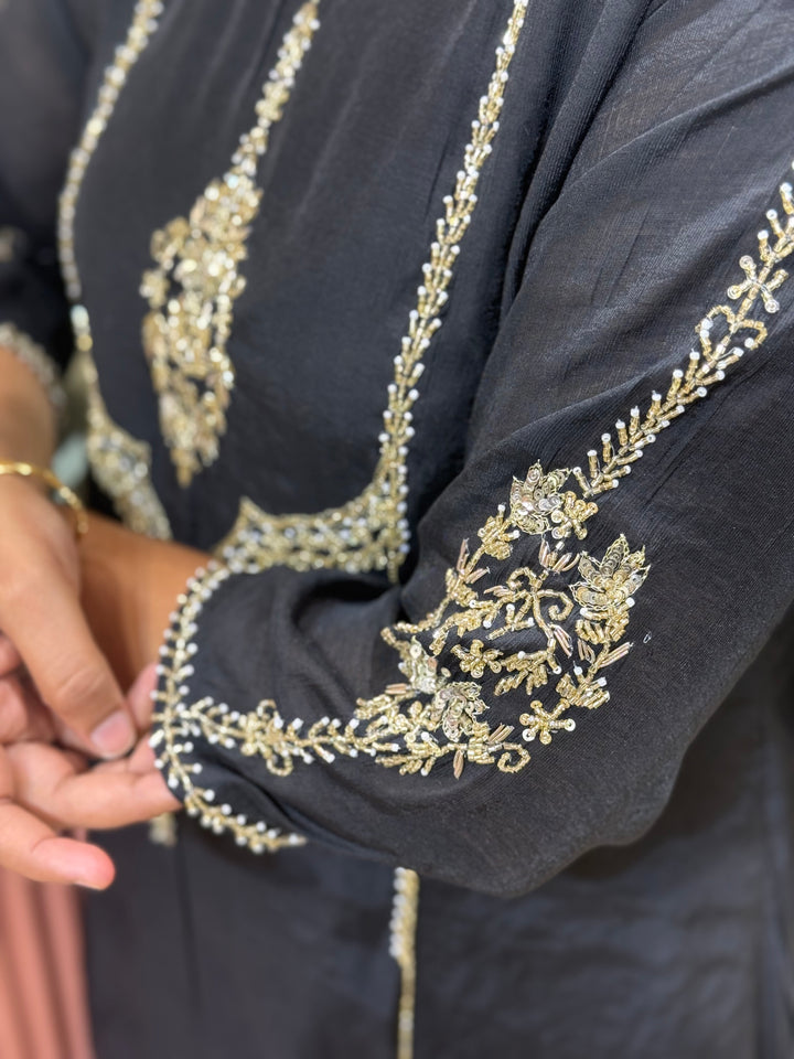 Premium Mul Chanderi with Cut Dana and zardosi work Party Wear Collection | R206
