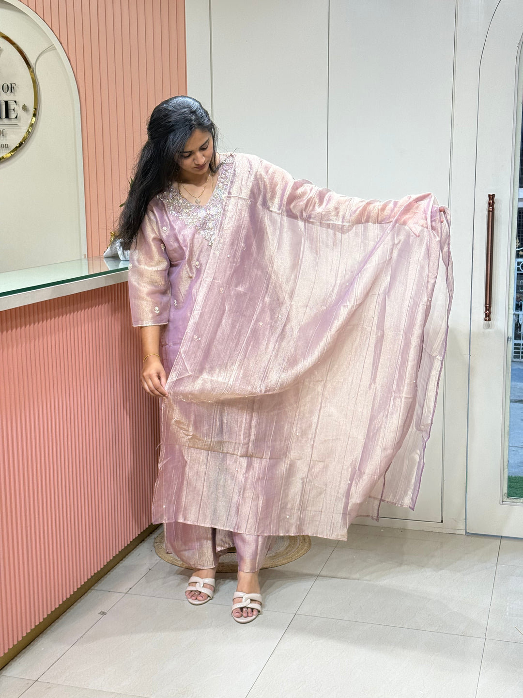 Shimmer Crush Tissue Fabric (salsa) with Handwork 𝗦𝘂𝗶𝘁 𝗔𝗿𝗿𝗶𝘃𝗲𝗱 | R148