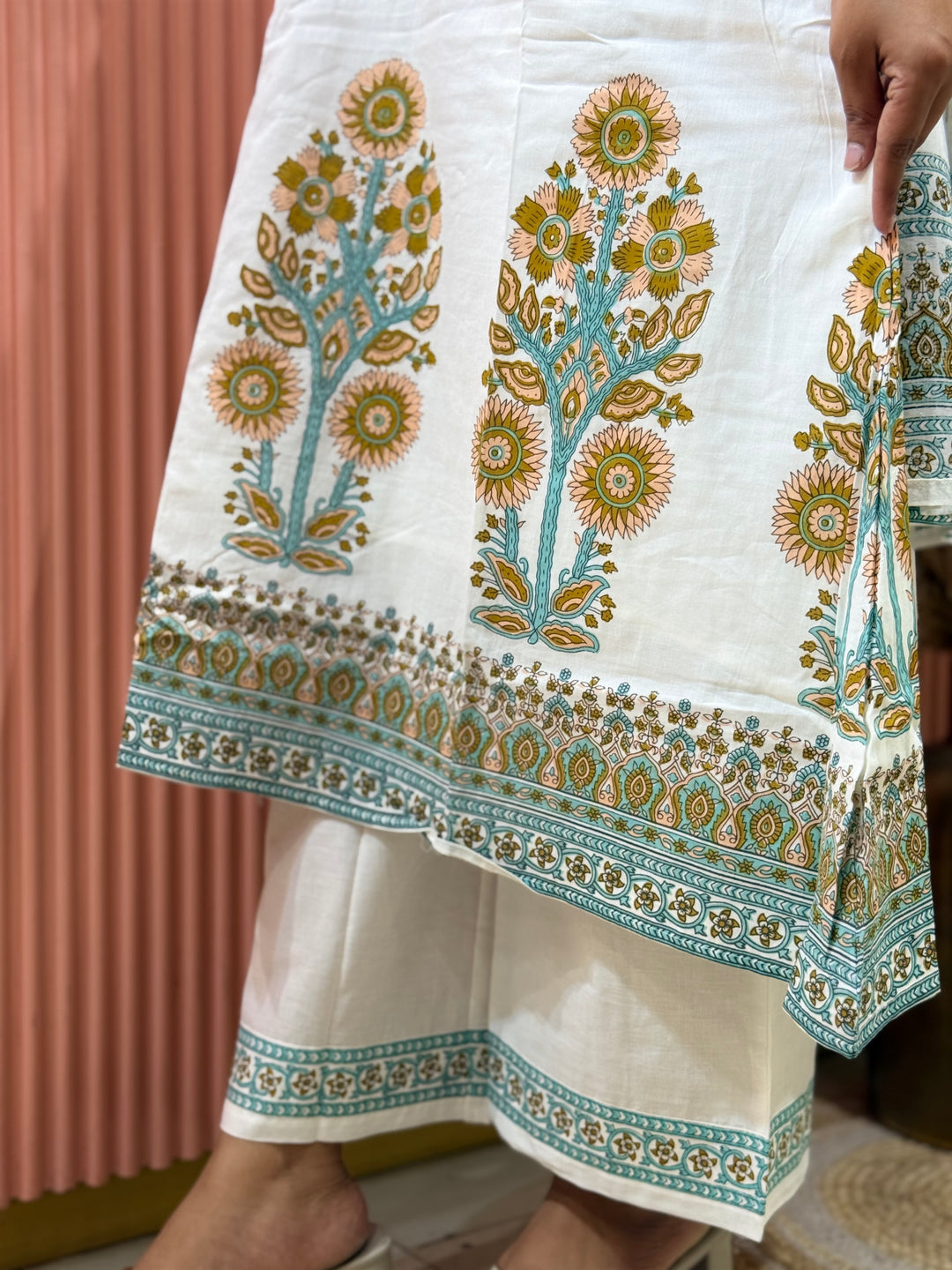 Premium Floral Print A-Line Cotton Set In White | R188