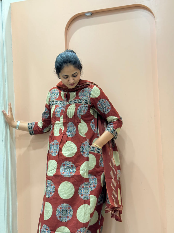 Pure 60-60 Cotton 3 Pc Collection With Polka Dot Palazzo| R182
