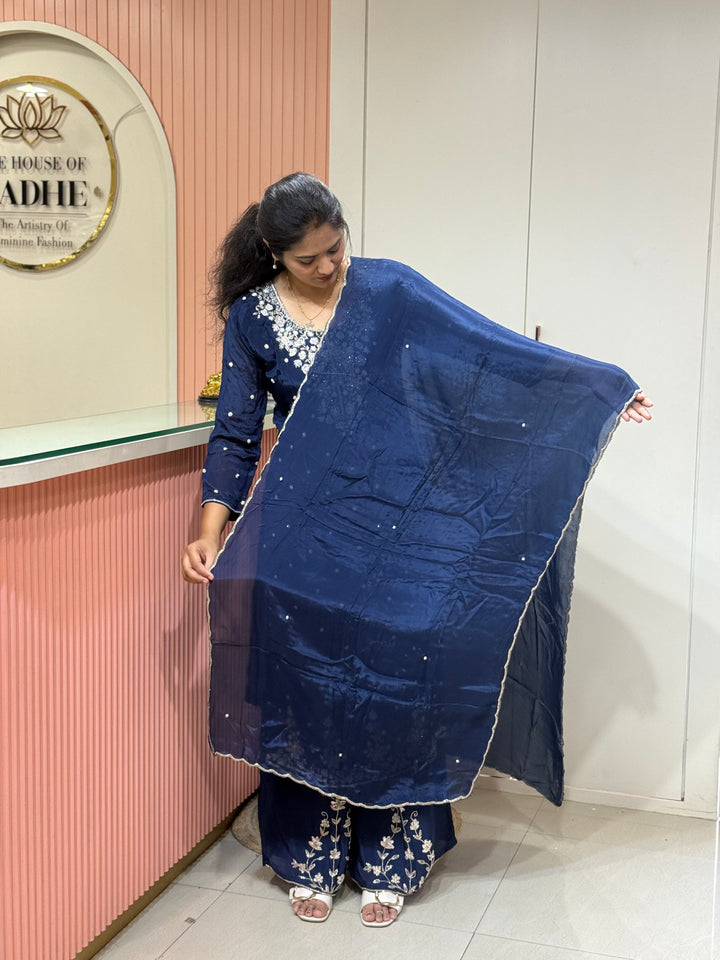 Pure Chinon Collection with Handwork | R117