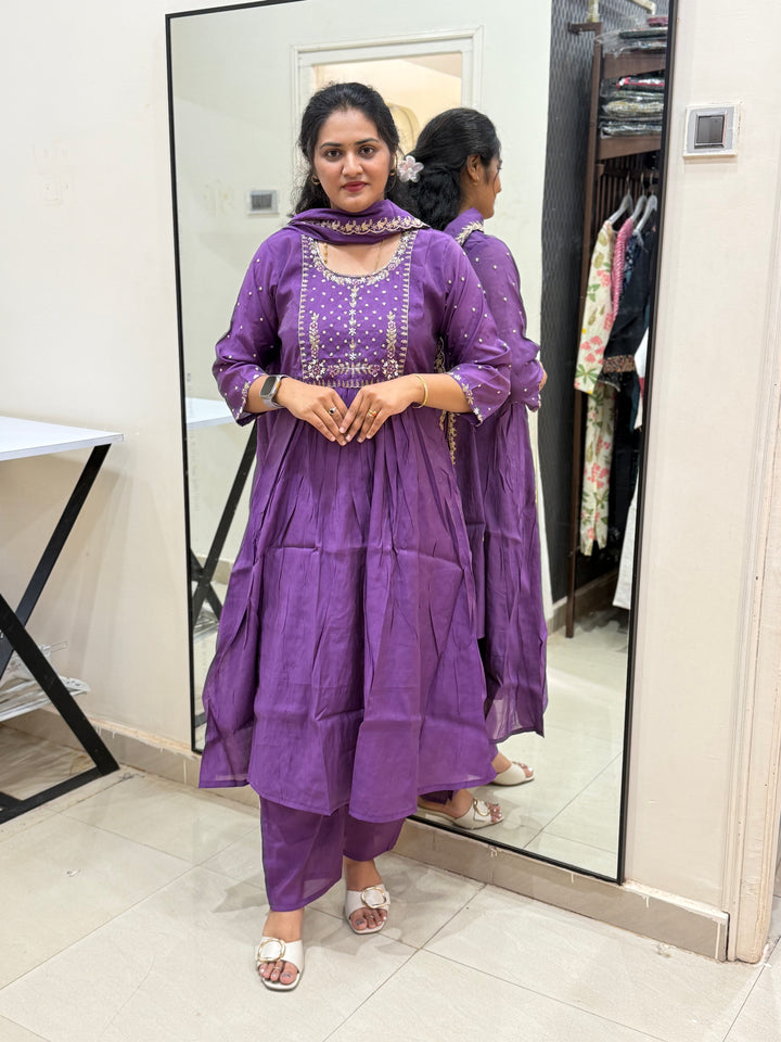 S Mul Chanderi 3 pcs Kurta Semi Party Wear(New Arrivals)| R202