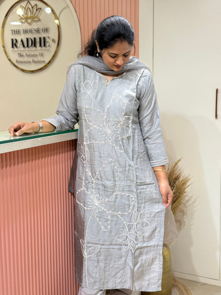 Dola Silk 3 Pcs Set Collection with Floral Work | R217