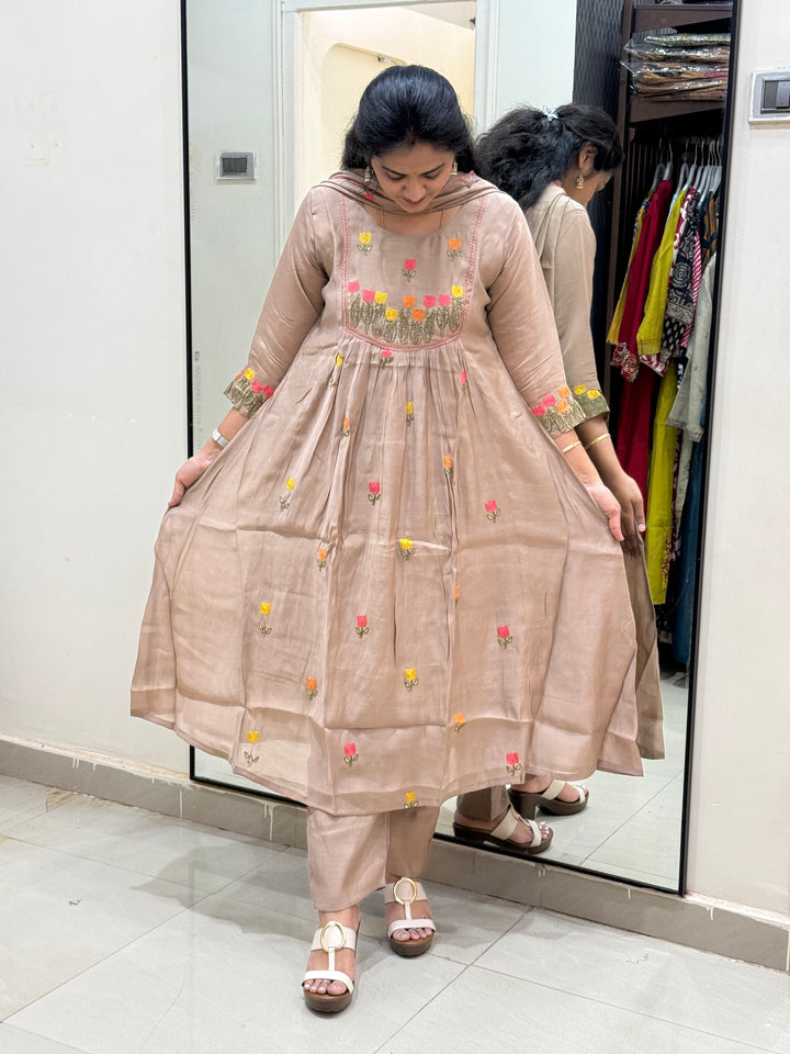 Mul Chanderi Embroidery Collection – Elegant Flare Pattern | R179