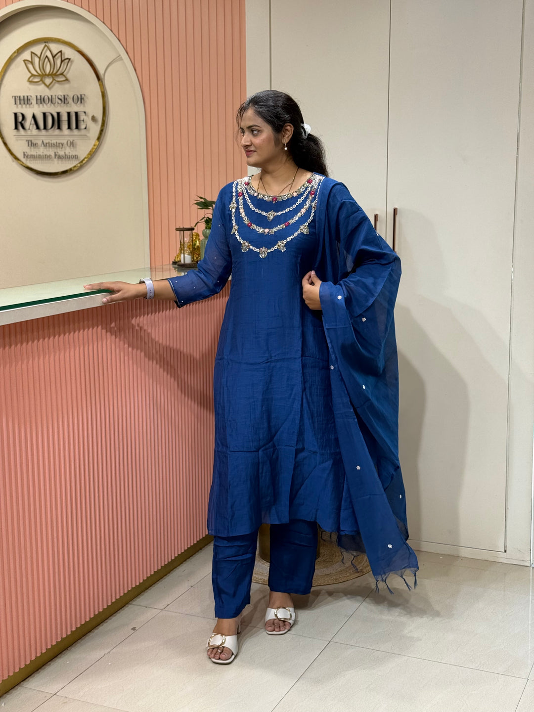 Pure Banarasi Mul Chanderi 3 Pcs Kurti set and Hand Embroidery work| R218