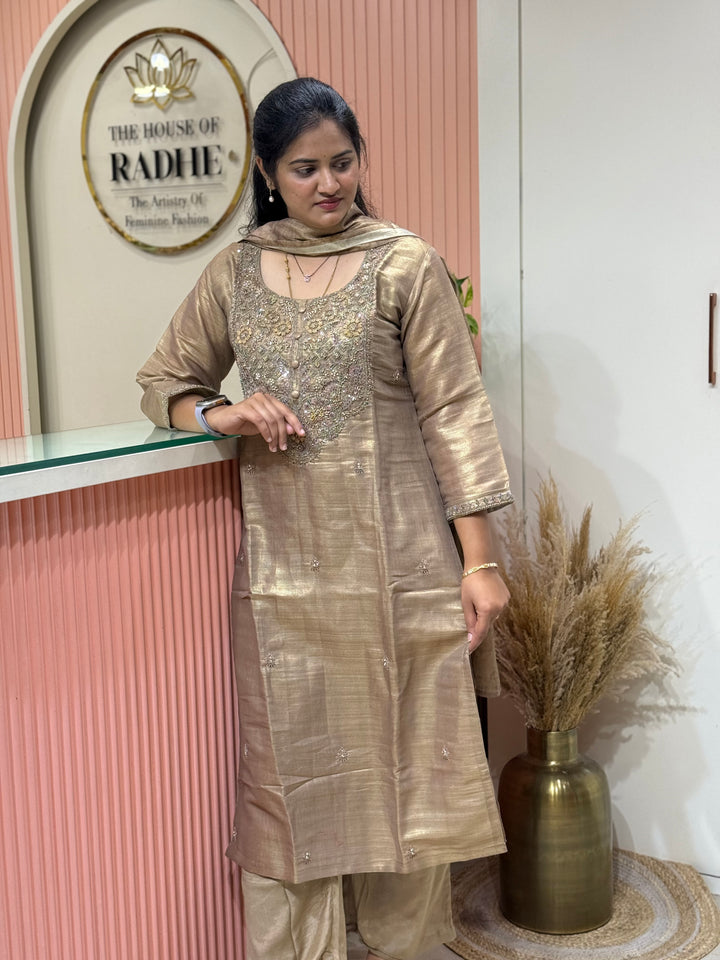 Kanjivaram Tissue Collection | Handwork Yoke | Full-Length Dupatta | R228