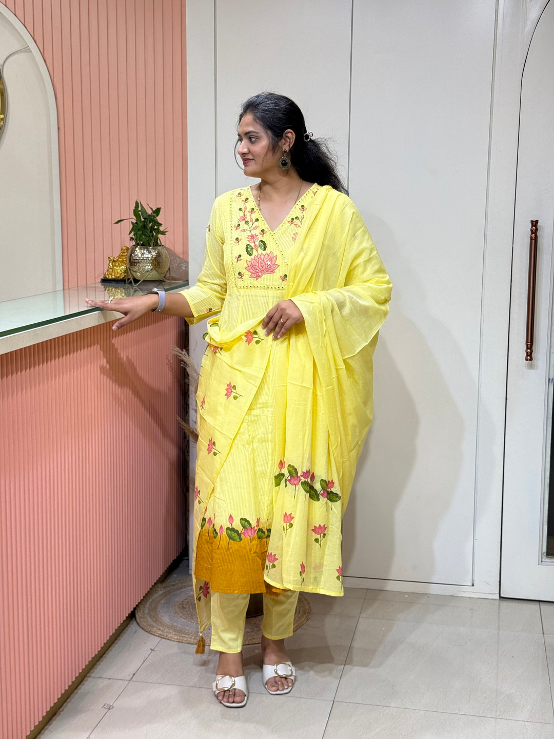Mulmul Cotton with Brush Paint Collection (Cotton Lining )| R164