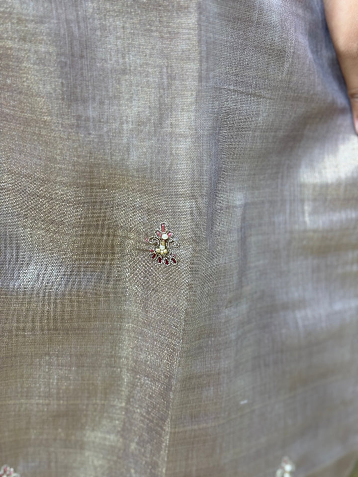 Kanjivaram Tissue Collection | Handwork Yoke | Full-Length Dupatta | R228