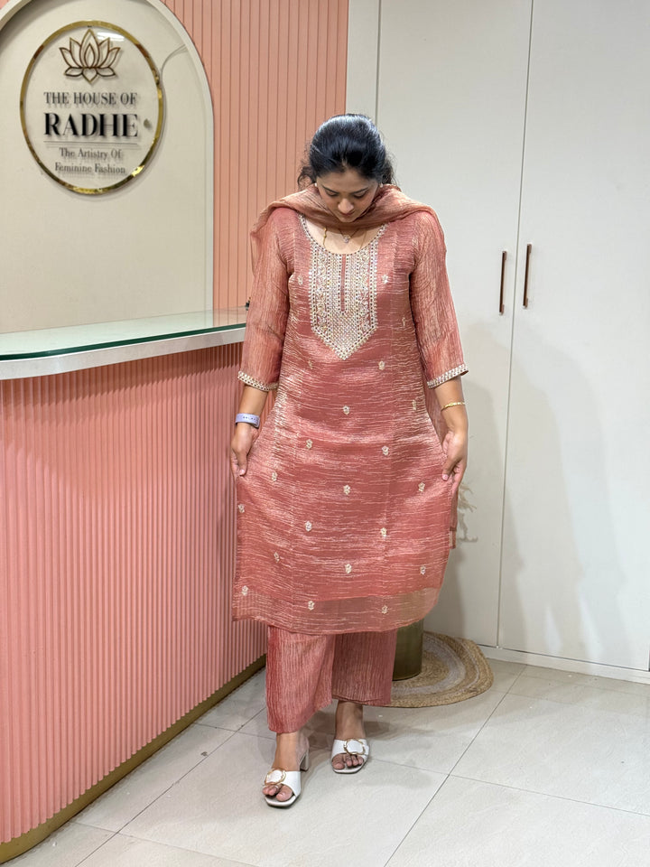 Shimmer Crush Tissue Fabric (salsa) with Handwork 𝗦𝘂𝗶𝘁 𝗔𝗿𝗿𝗶𝘃𝗲𝗱 | R148